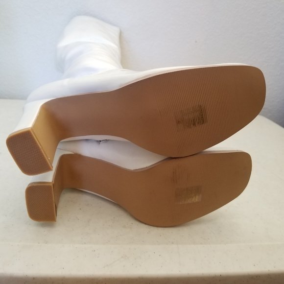 Funtatsma GoGo Boot White 6 Stretch Patent 3" Heel - Picture 5 of 7